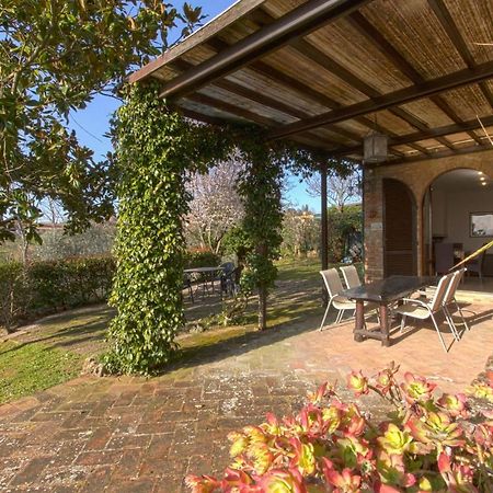 Il Giardino Del Giuggiolo Apartment Сиена Екстериор снимка